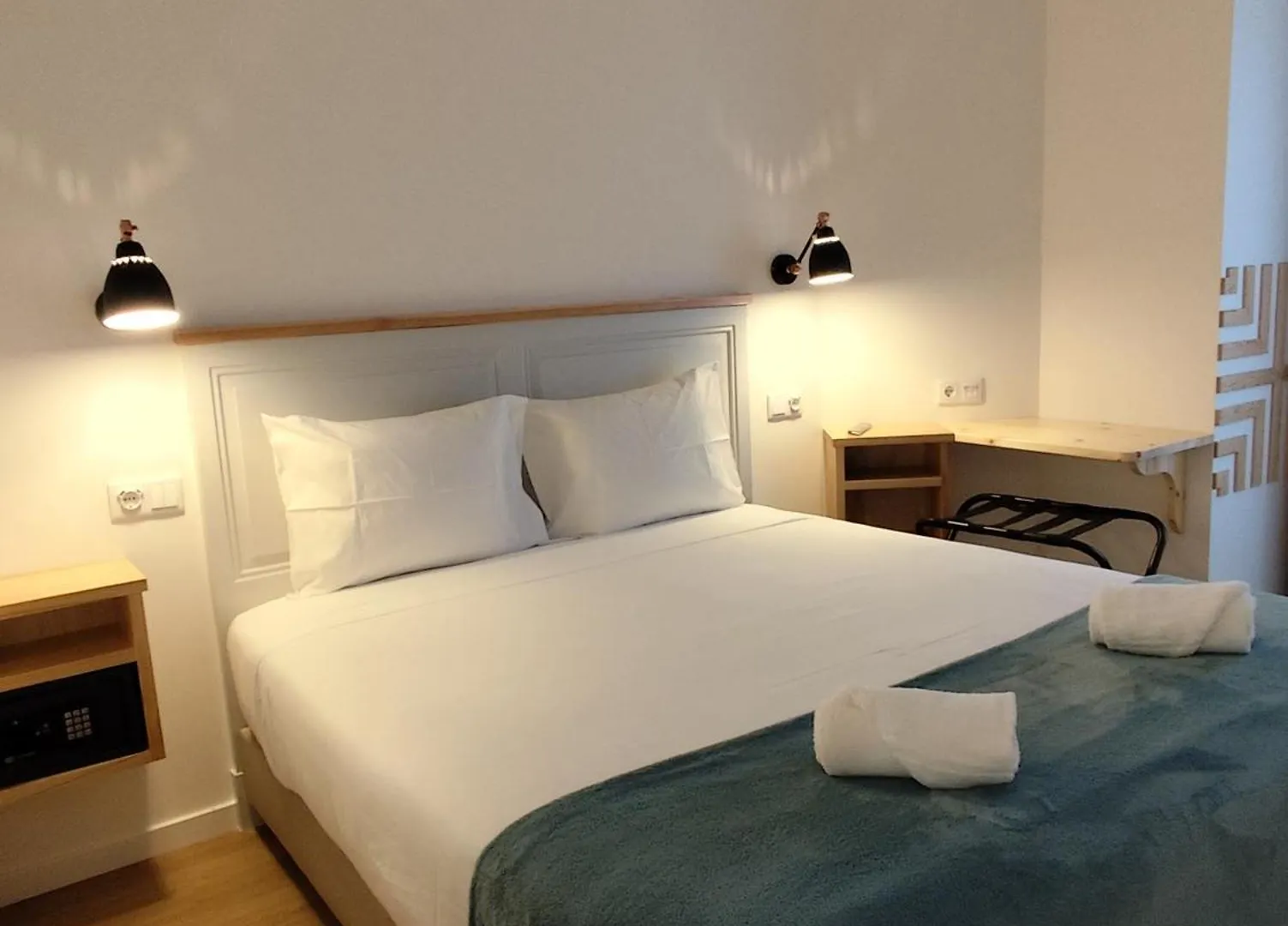 Bacalhoeiros 125 Hotel Lisboa