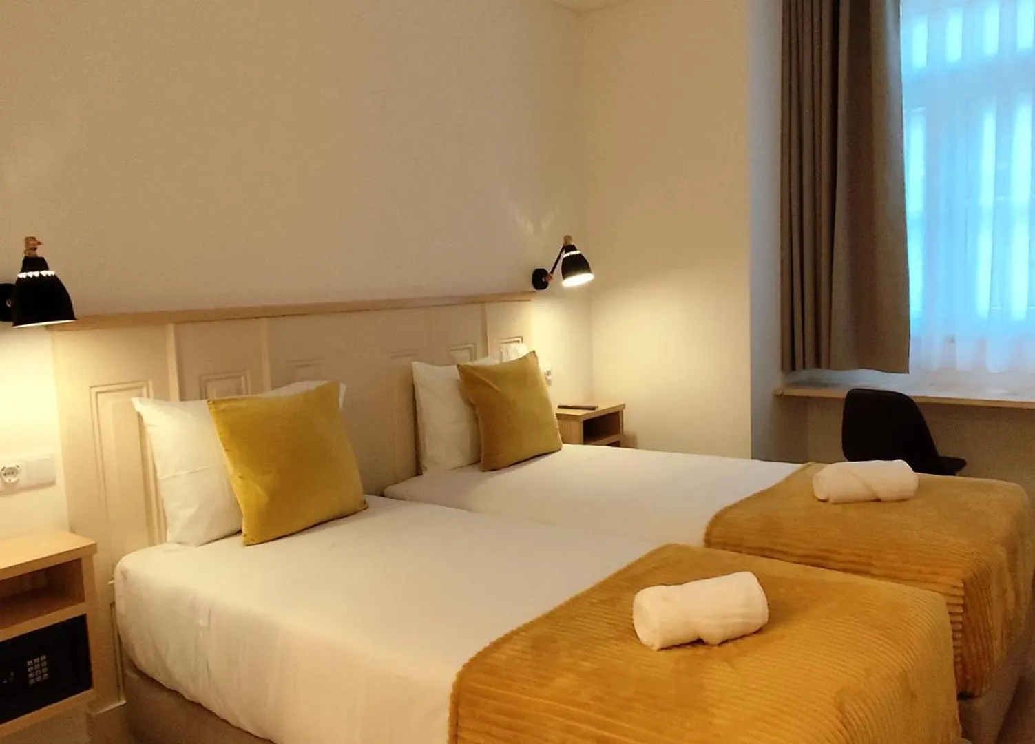 **  Bacalhoeiros 125 Hotel Lisboa Portugal