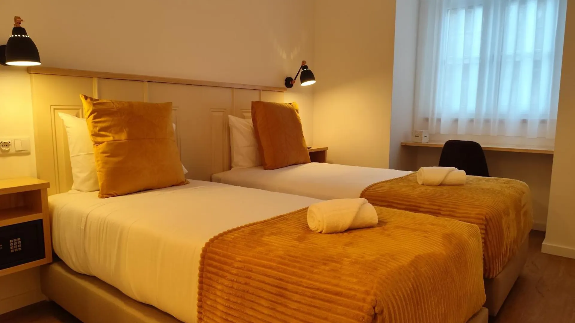 Bacalhoeiros 125 Hotel Lisboa